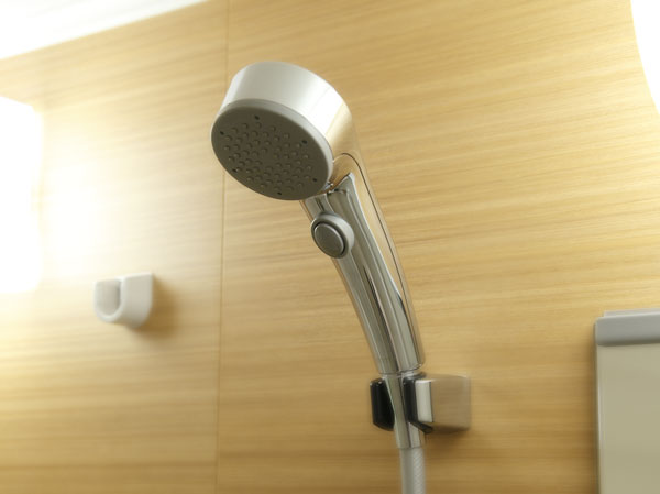 Bathing-wash room.  [Good water-saving one-stop shower head] In the bathroom shower, Simply press the grip of the switch of the shower head, It is easy switching of the water discharge and water stop, It has excellent water-saving properties.