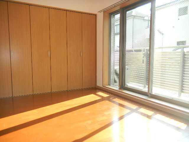 Living and room. room