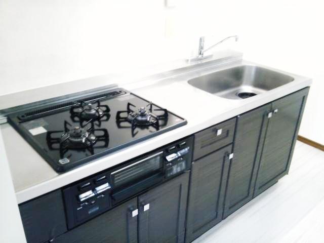 Kitchen. Other Room No. reference photograph