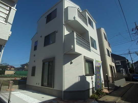 Local appearance photo