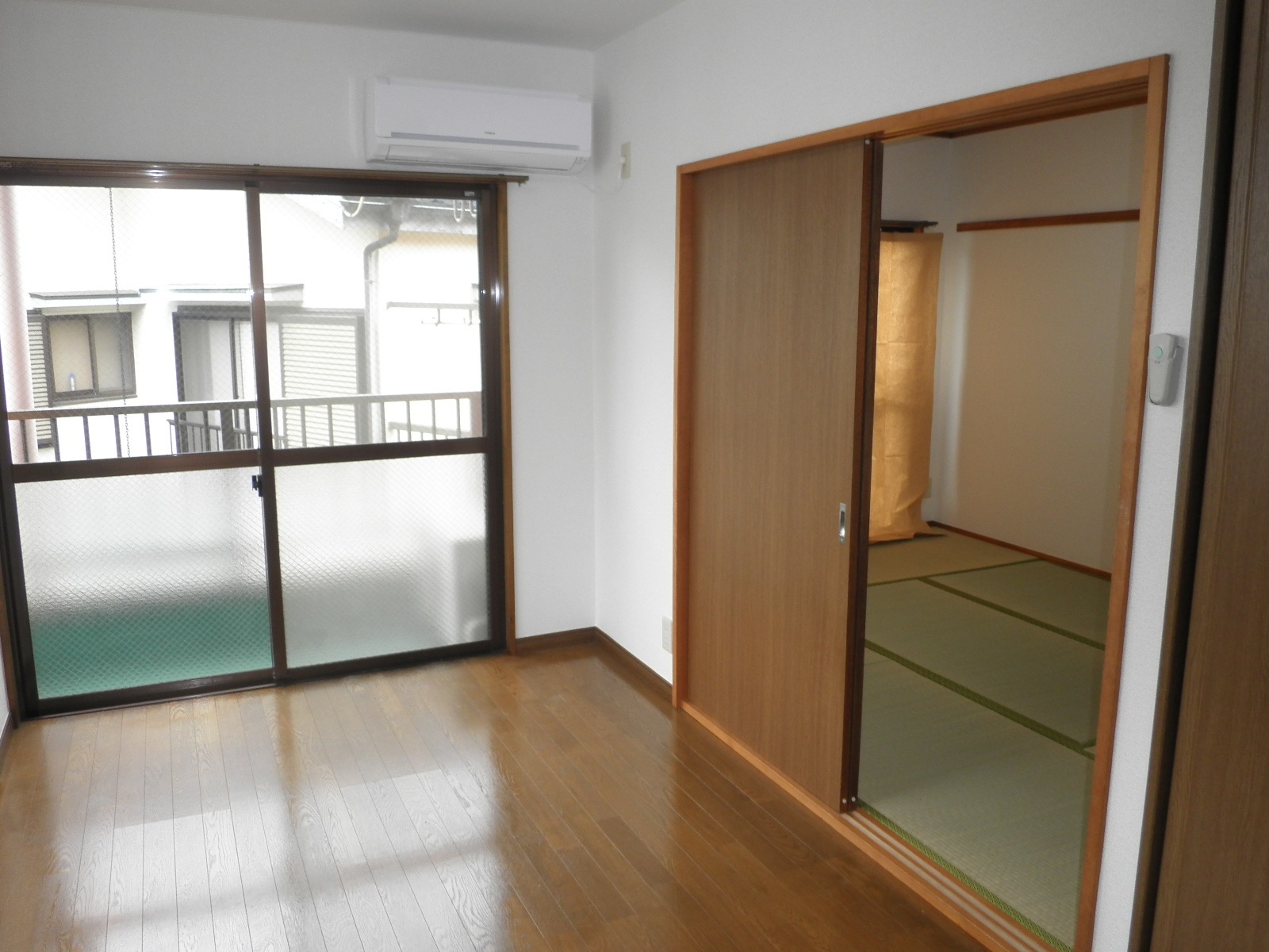Living and room