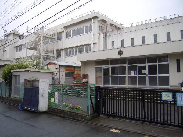 Primary school. Kizuki until elementary school 660m