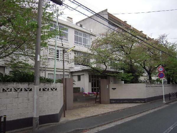 Junior high school. Sumiyoshi 1000m until junior high school