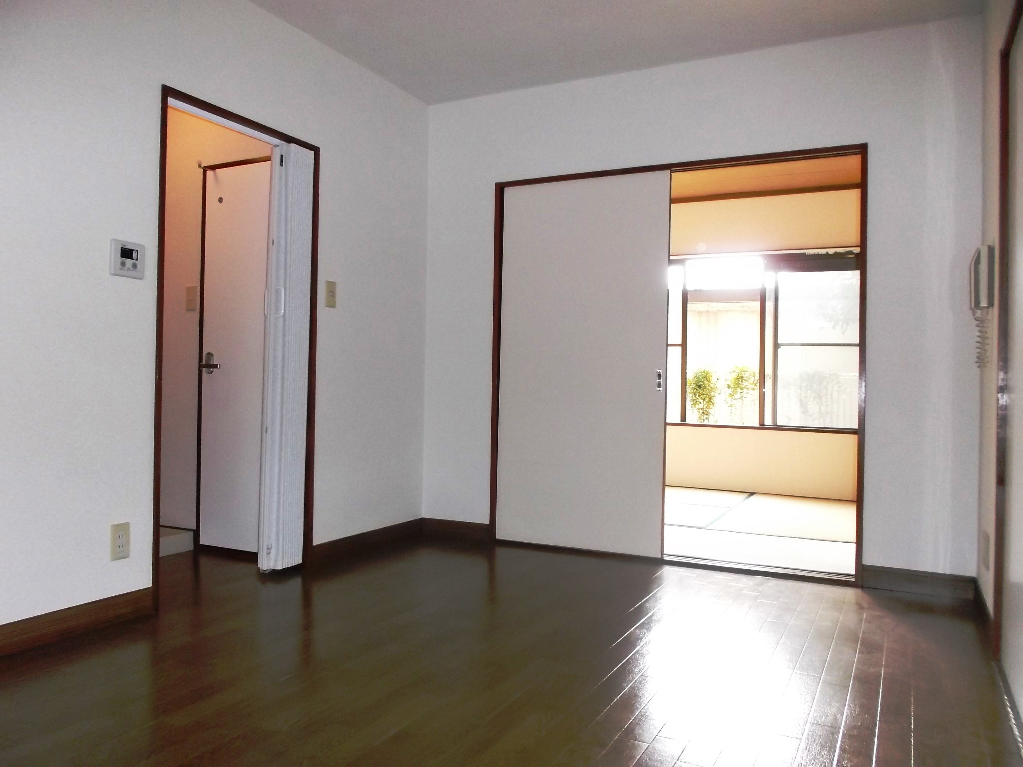 Living and room