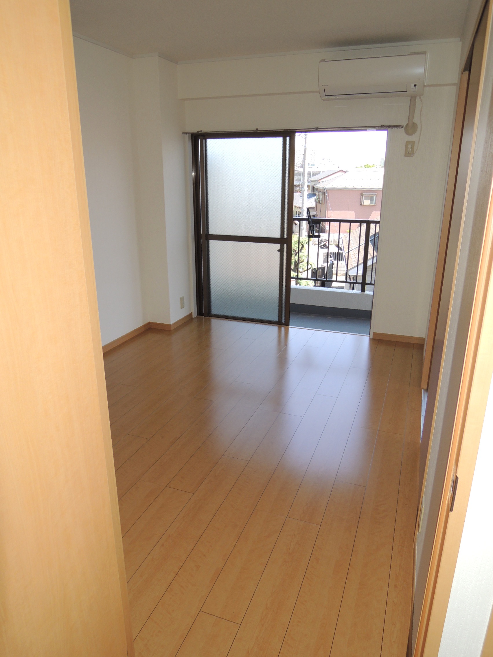 Living and room