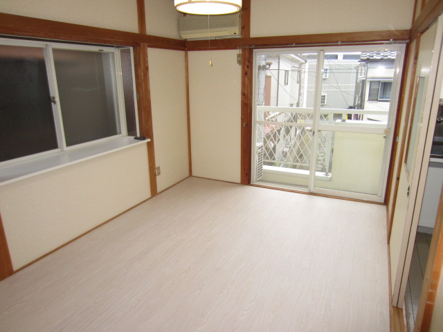 Living and room