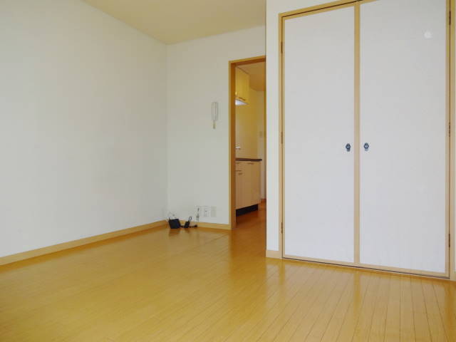 Other room space