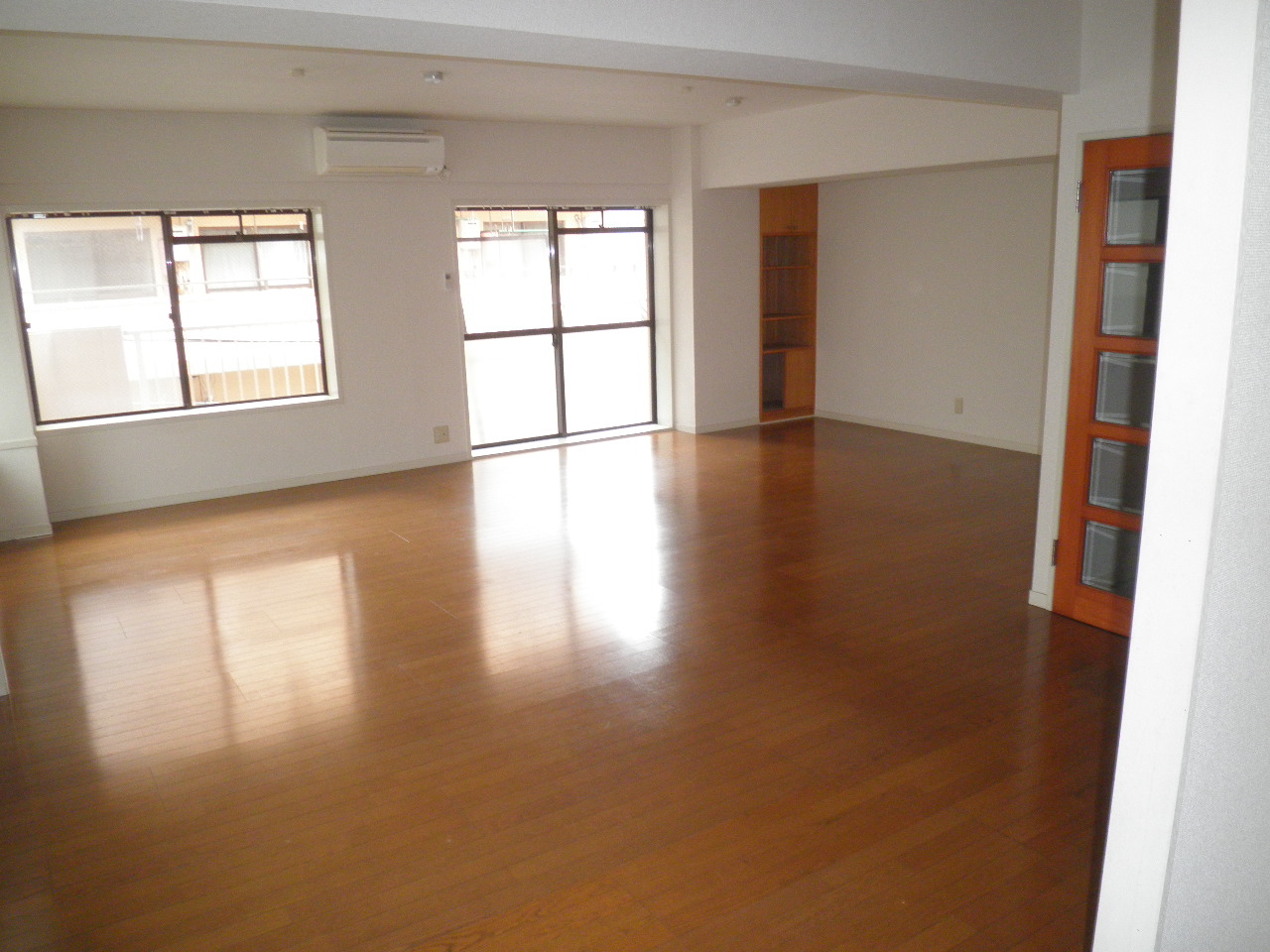Living and room