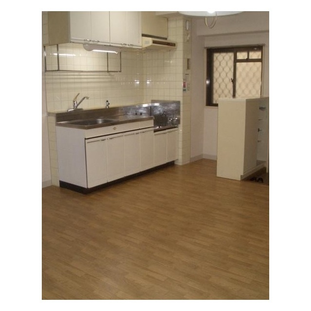 Kitchen. Gas stove Allowed