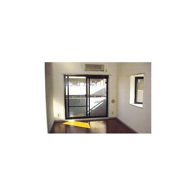 Living and room. Flooring