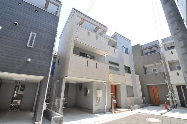 Local appearance photo