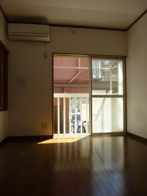Living and room
