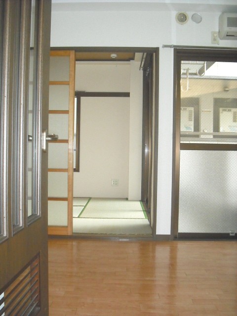 Living and room