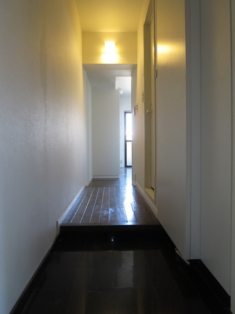 Entrance. Entrance number of pace