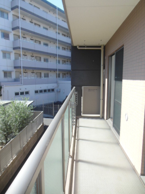 Balcony. ◇ Sunny balcony ◇