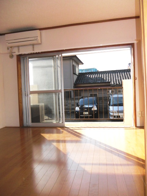 Living and room