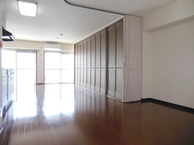 Other room space. Floor rooms at 20 Pledge
