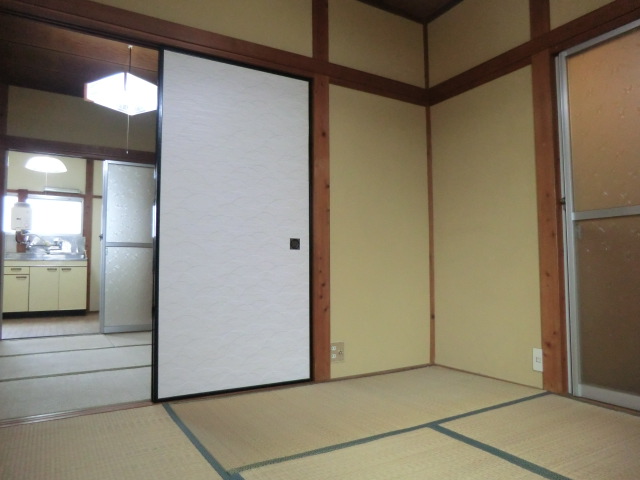 Living and room
