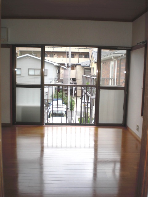 Living and room
