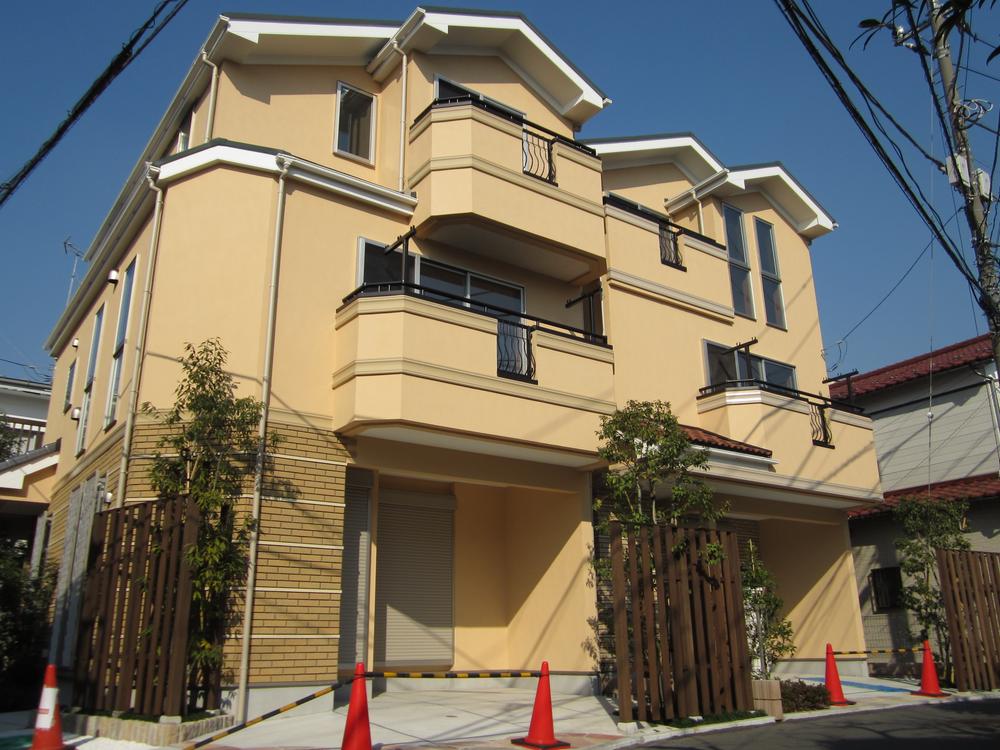 Local appearance photo. local