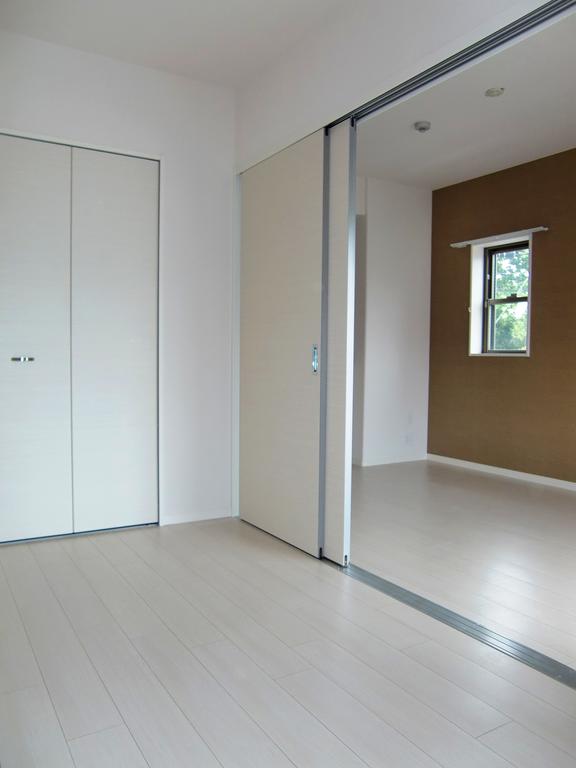 Other room space