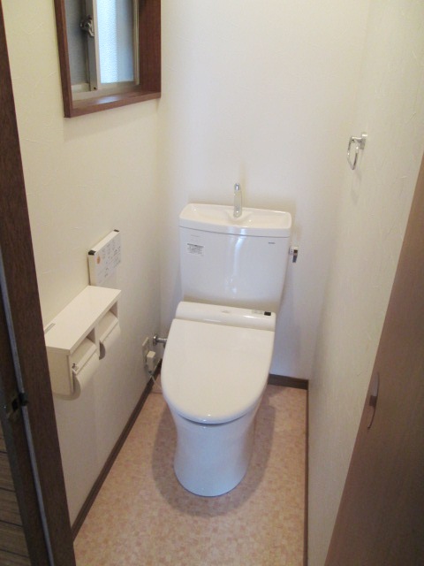 Toilet