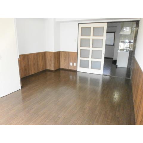 Living and room