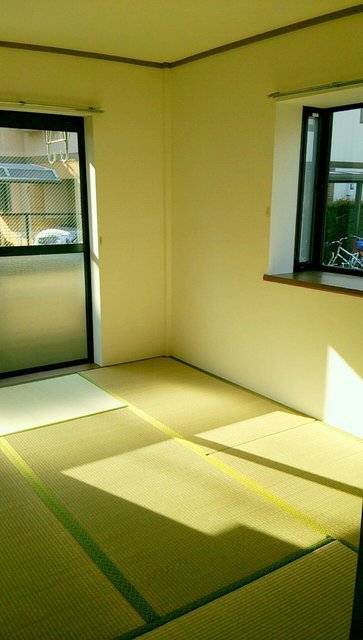 Living and room. Japanese-style room 6 Pledge of corner room two-sided lighting