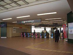 station. 640m until Motosumiyoshi