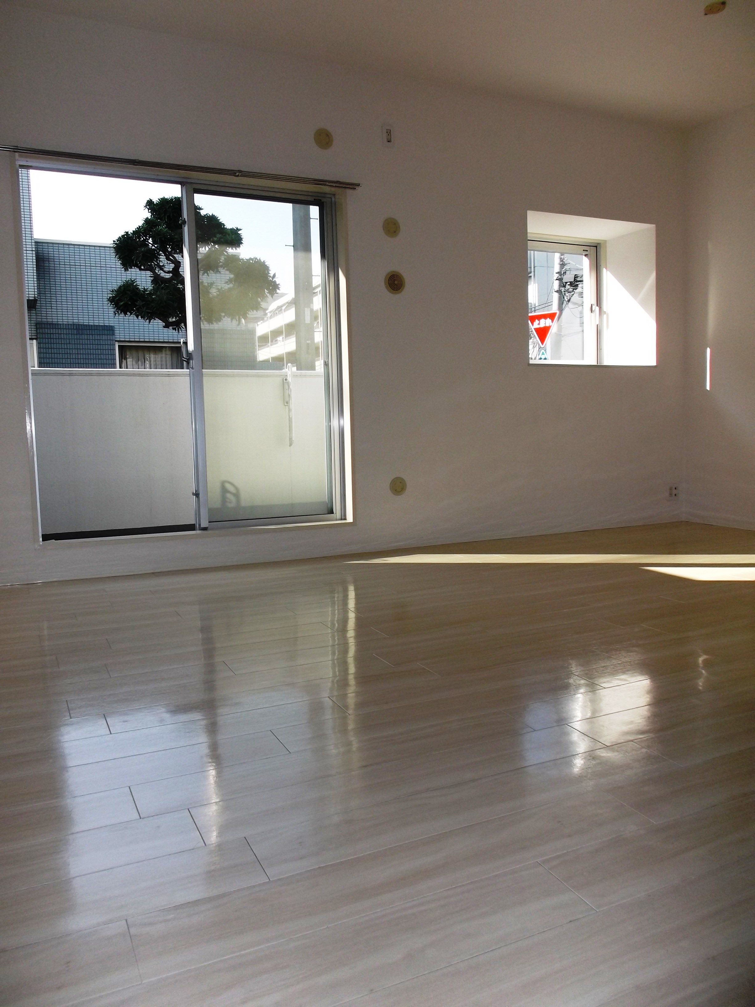 Living and room
