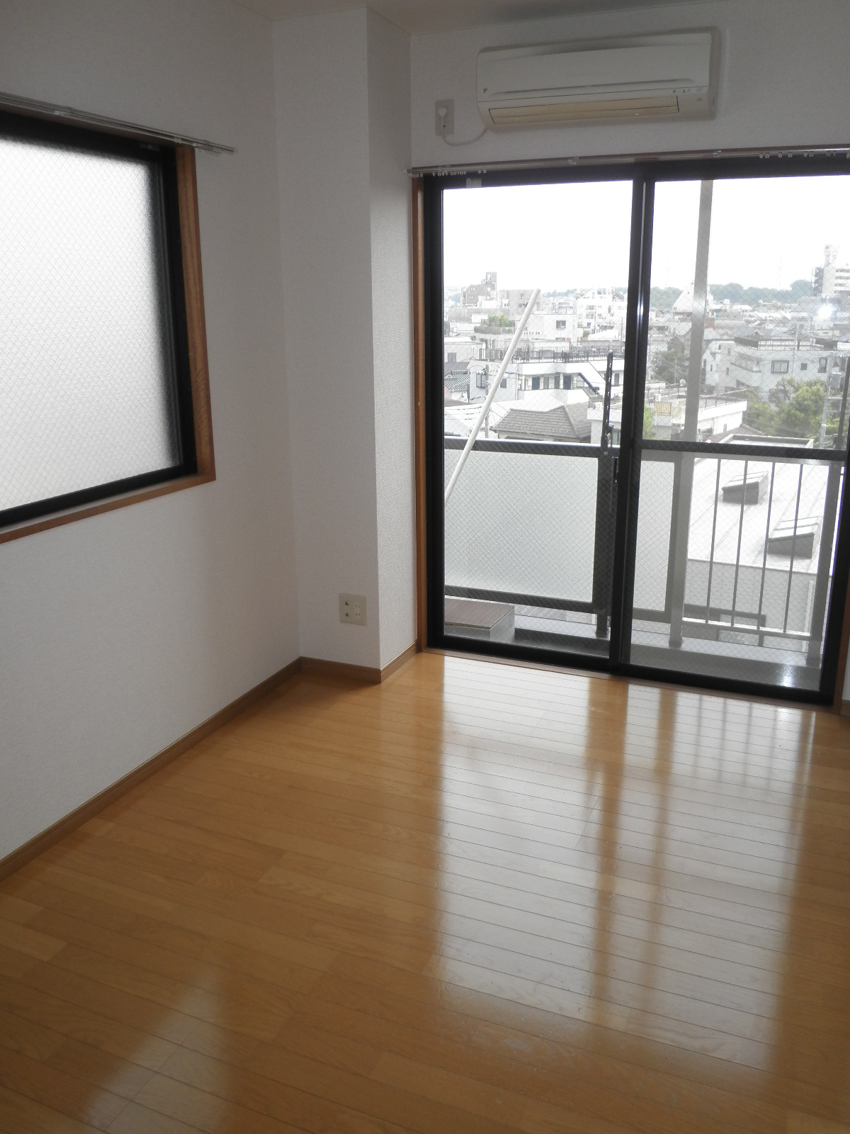 Living and room
