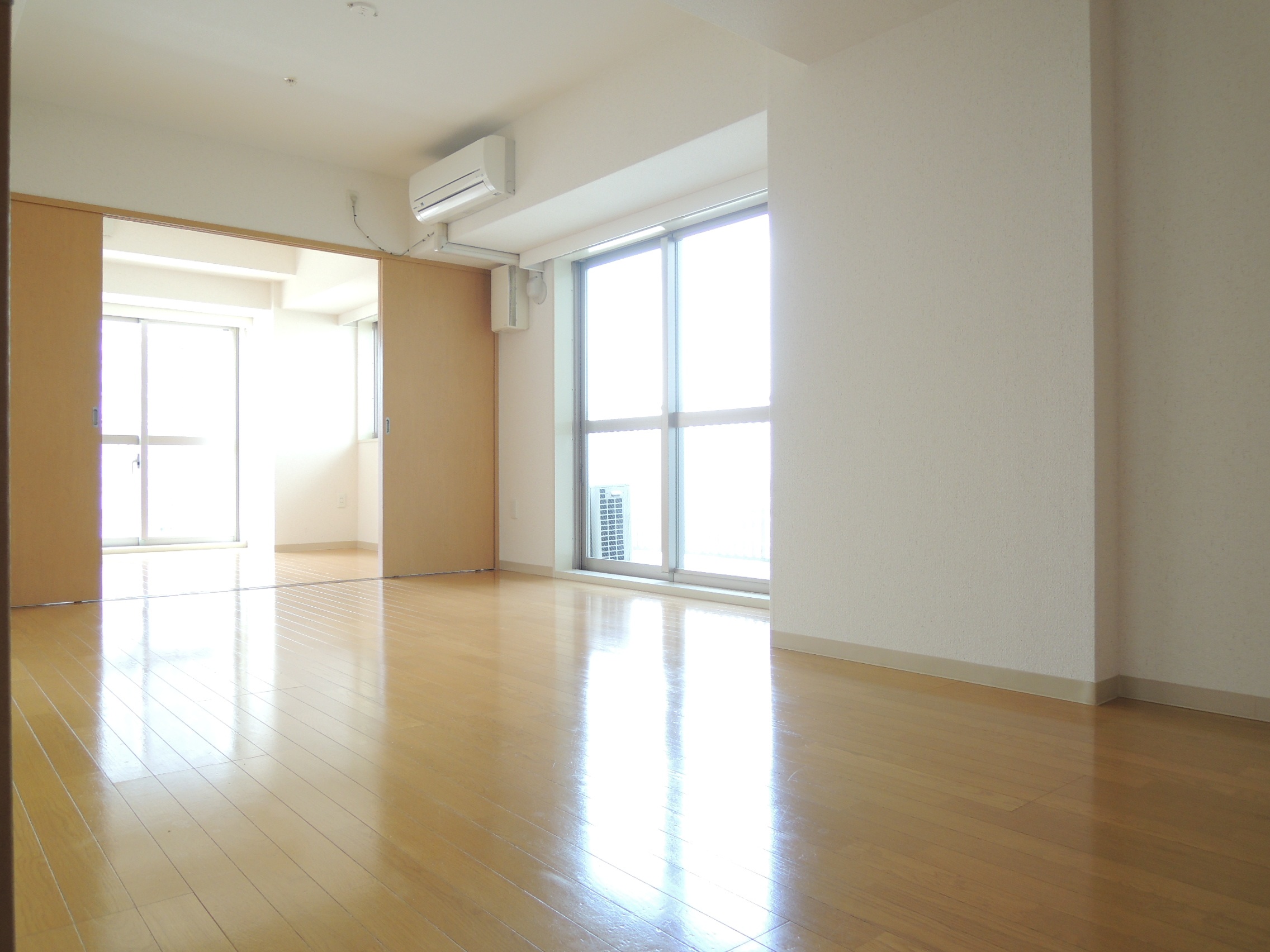 Living and room