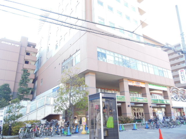 Shopping centre. Rurie Shin-Kawasaki until the (shopping center) 450m