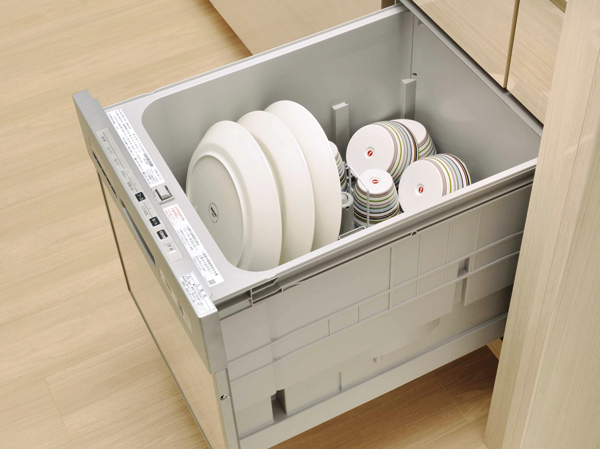 Kitchen.  [Dish washing and drying machine] Standard equipped with a dish washing and drying machine to easily drop to float the dirt at a high temperature steam. It saves you the time and effort to wash the dishes.