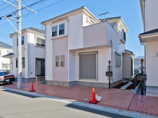 Local appearance photo. 2013 December 12, shooting 5 Building