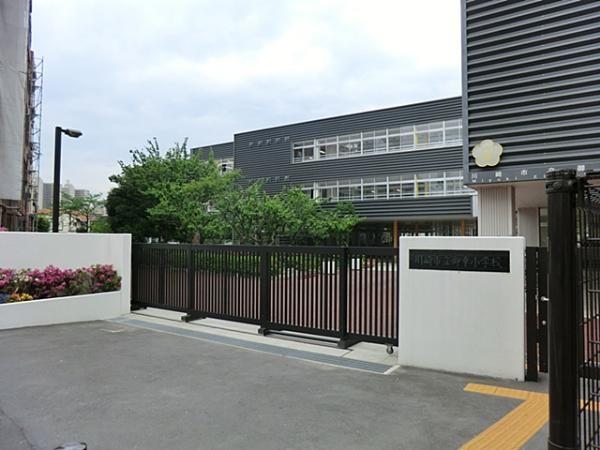 Primary school. Miyuki until elementary school 400m