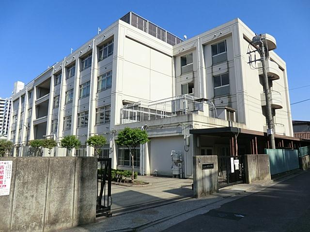 Primary school. Hiyoshi Elementary School 1100m Hiyoshi elementary school to 1100m