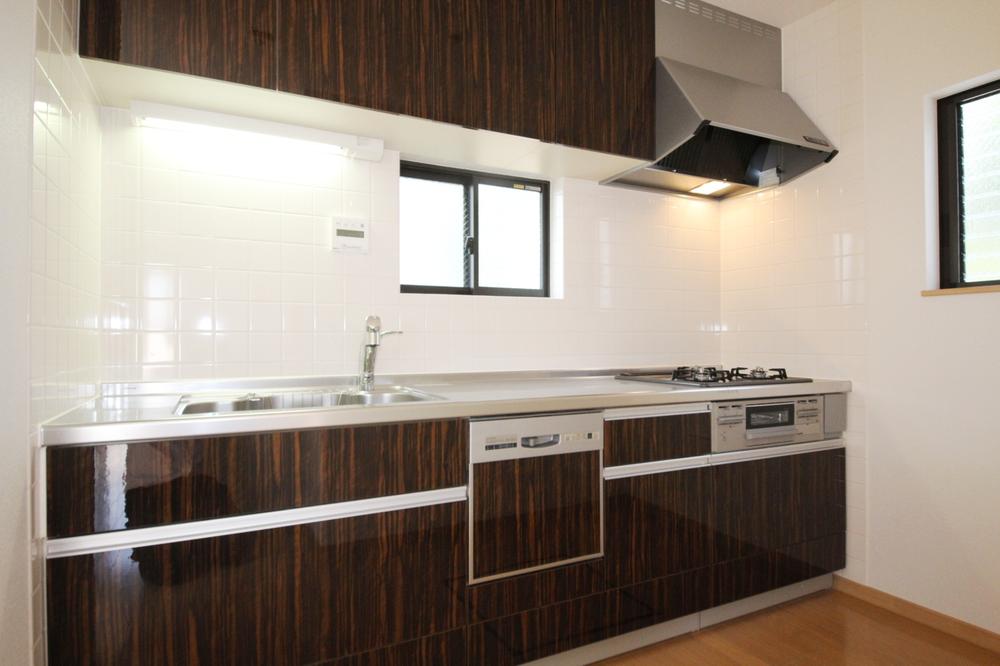 Kitchen. 16 Building