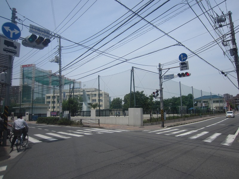 Primary school. Shimohirama up to elementary school (elementary school) 792m