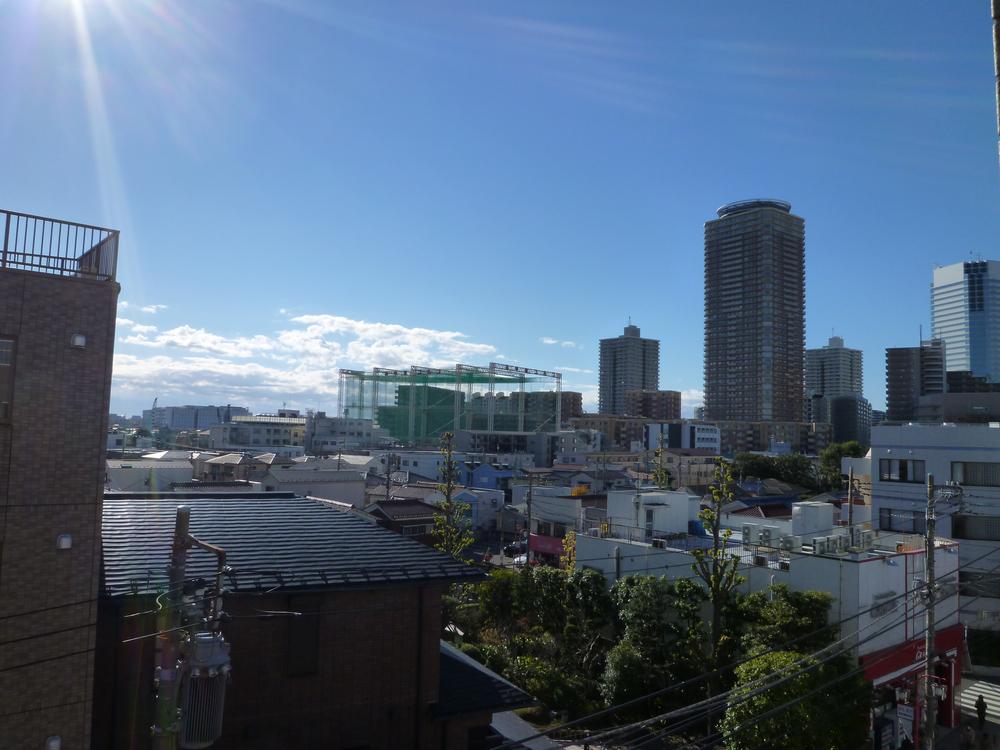 View photos from the dwelling unit. Day ・ ventilation ・ View is good.