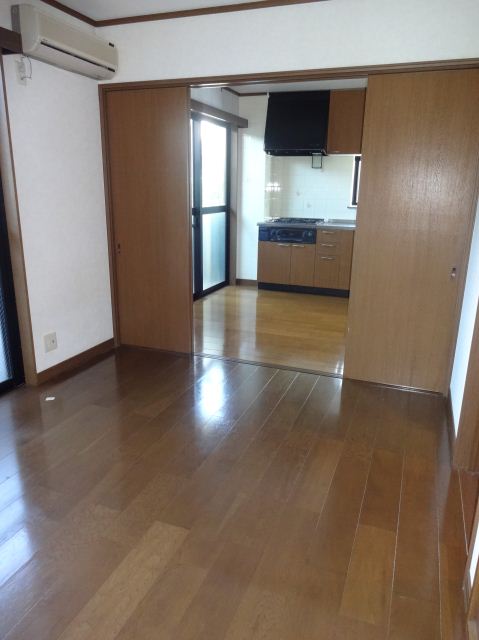 Living and room