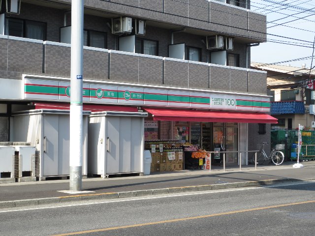 Convenience store. STORE100 Kawasaki Yagami store up (convenience store) 433m