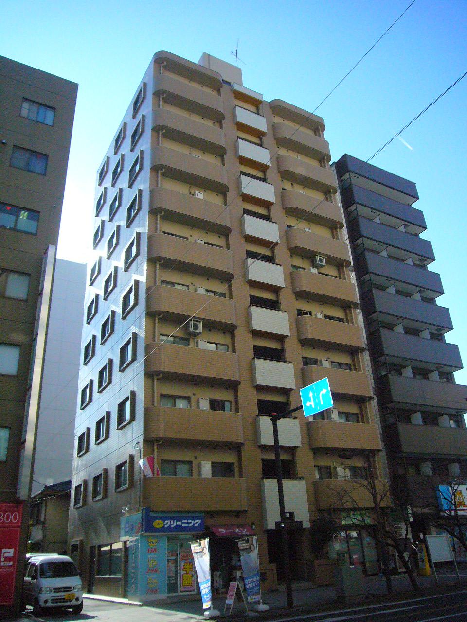 Local appearance photo. Local (12 May 2013) Shooting