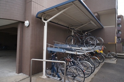 Other common areas. It is a roof with bicycle parking