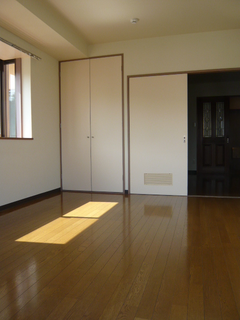 Other room space