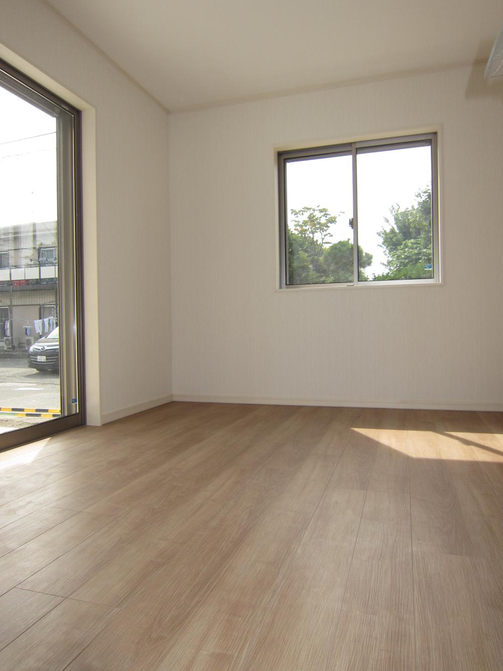 Non-living room. Indoor (July 2013) Shooting