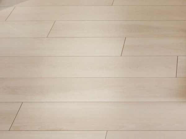 Building structure.  [Sheet flooring with excellent durability] The flooring, Less likely to scratch luck, Resistant to water, And adopt a sheet flooring that I do not need waxing. Since the dirt is also easy to wipe off, It is easy to clean. (Same specifications)