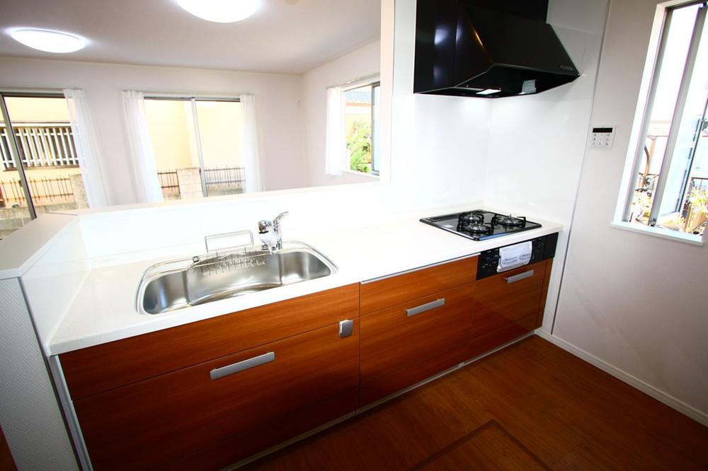 Kitchen. Kitchen is the face-to-face kitchen conversation with family bouncy.