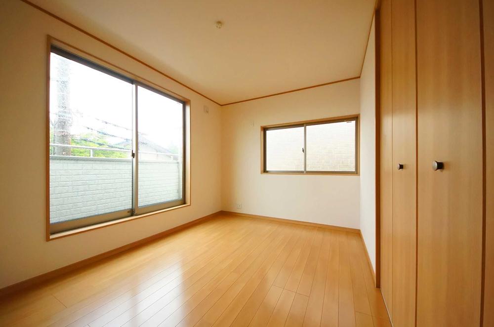 Non-living room. Indoor (11 May 2013) Shooting, It is 2 Kaiyoshitsu 6.25 Pledge of two-sided lighting.