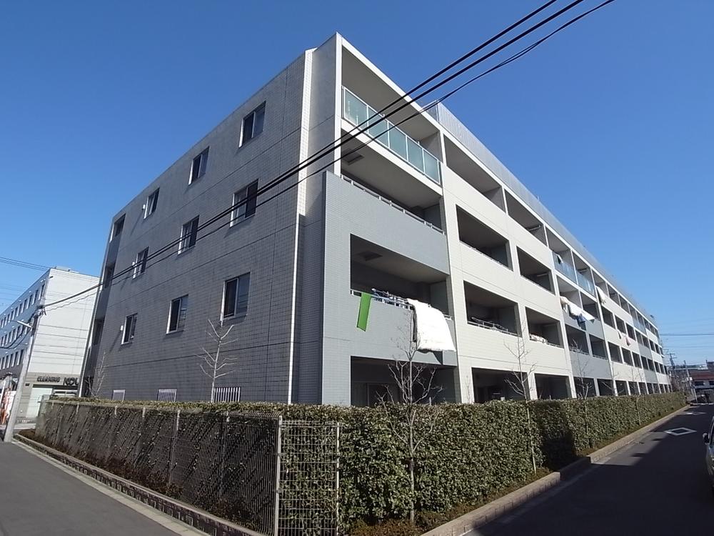 Local appearance photo. Local (February 2012) Shooting